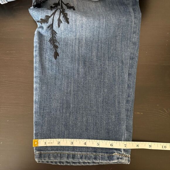 Simply Vera Wang Skinny Jeans Womens Plus Sz 24W Blue Embroidered Flowers Denim - Picture 15 of 15